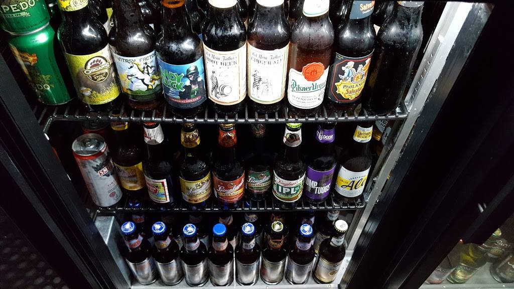 Remis Thirsty Moose | restaurant | 9423, N3135 Co Rd V, Poynette, WI 53955, USA | 6086354311 OR +1 608-635-4311