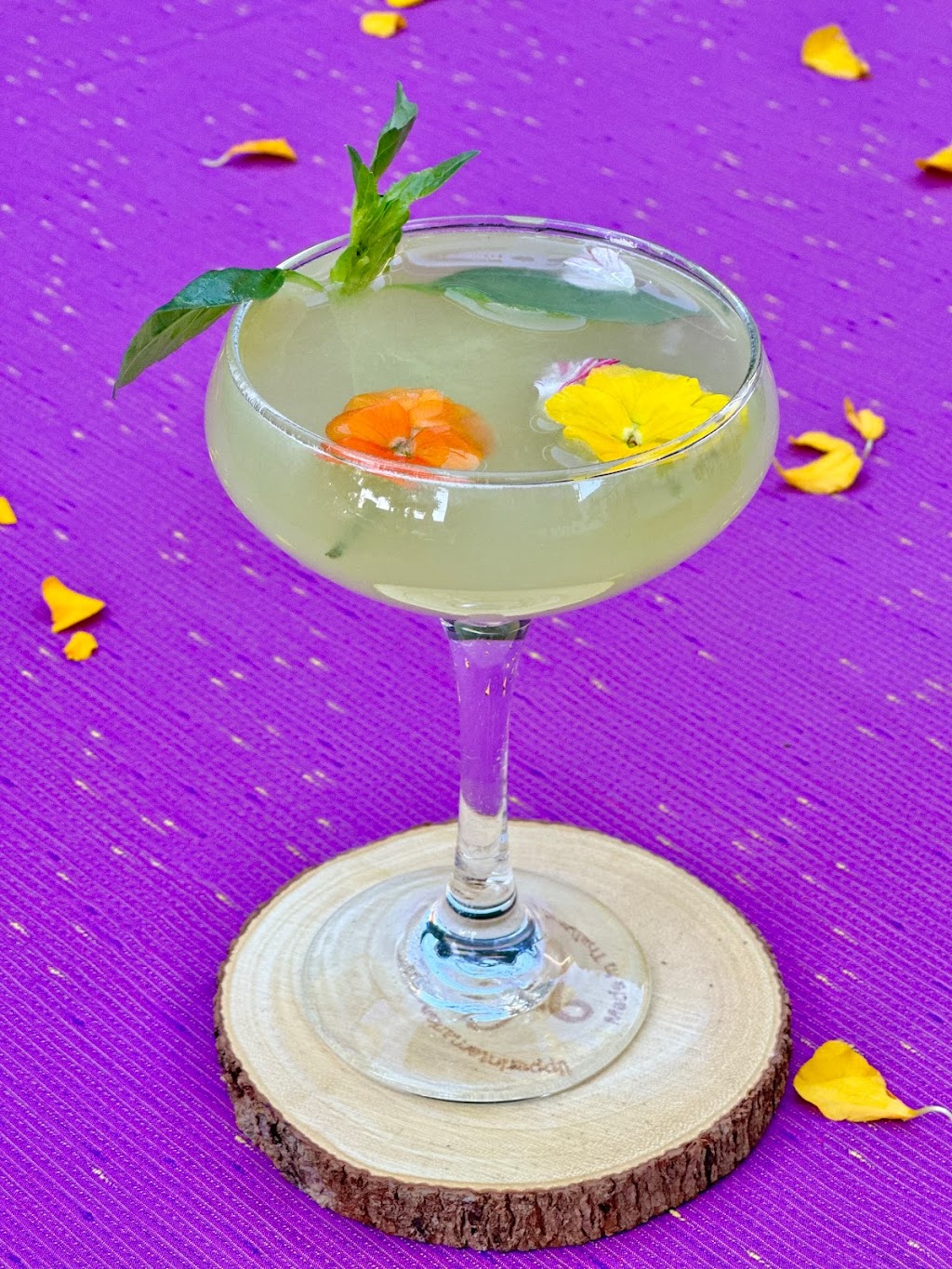 Bungalow on Rose Coastal Thai Restaurant & Bar | restaurant | 254 Rose St, Danville, CA 94526, USA | 9257254349 OR +1 925-725-4349