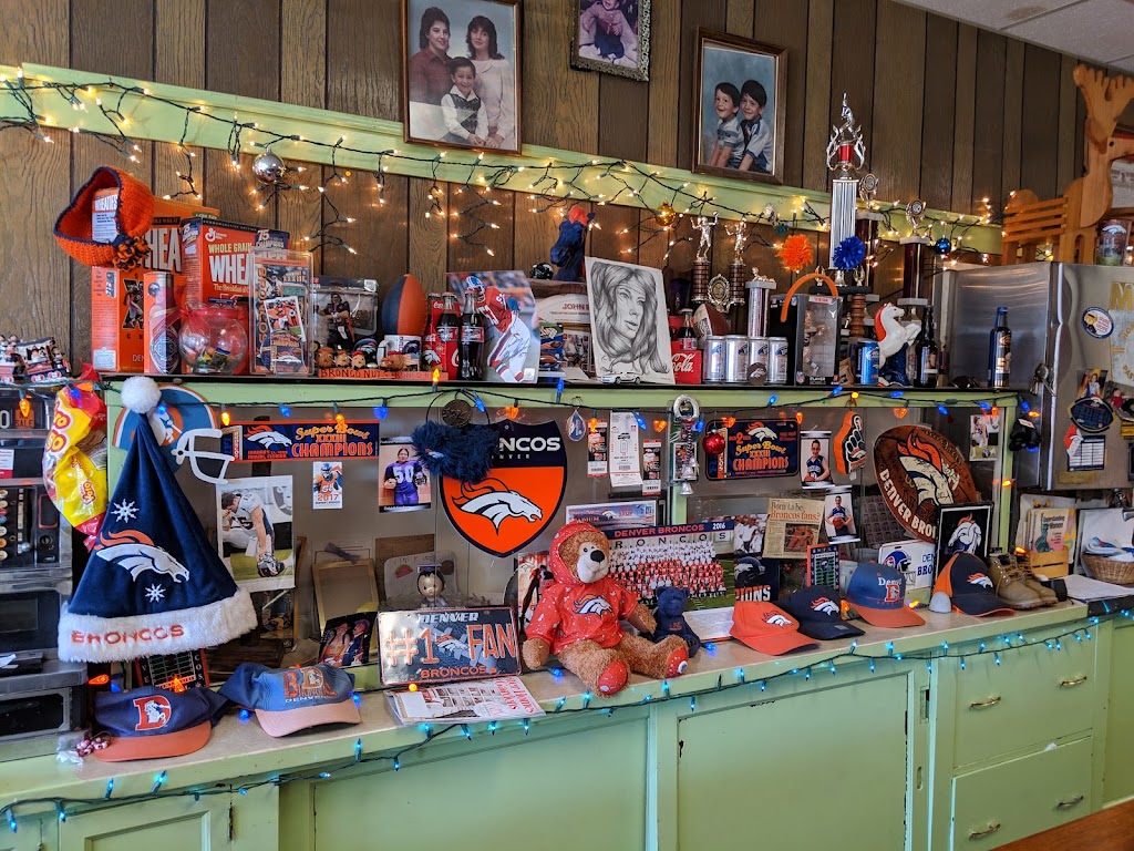 Alpine Rose Cafe | restaurant | 522 Main St, Walsenburg, CO 81089, USA | 7197381157 OR +1 719-738-1157