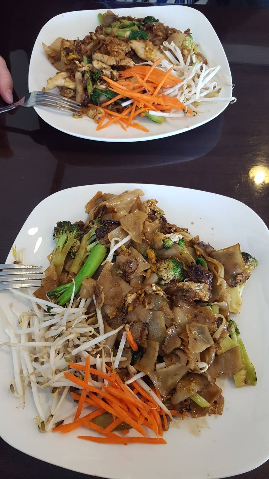 Mai Thai Restaurant | restaurant | 304 Southland Dr, Lexington, KY 40503, USA | 8592310366 OR +1 859-231-0366