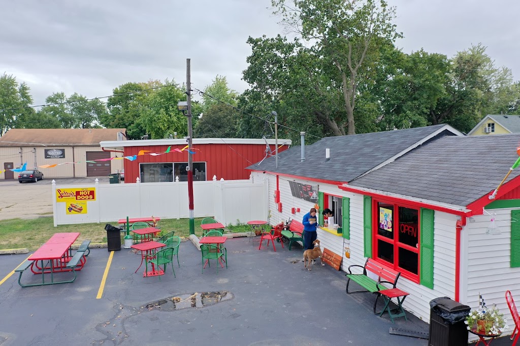 Leftys Red Hotts | meal takeaway | 105 S Cherry St, Somonauk, IL 60552, USA | 3312169008 OR +1 331-216-9008