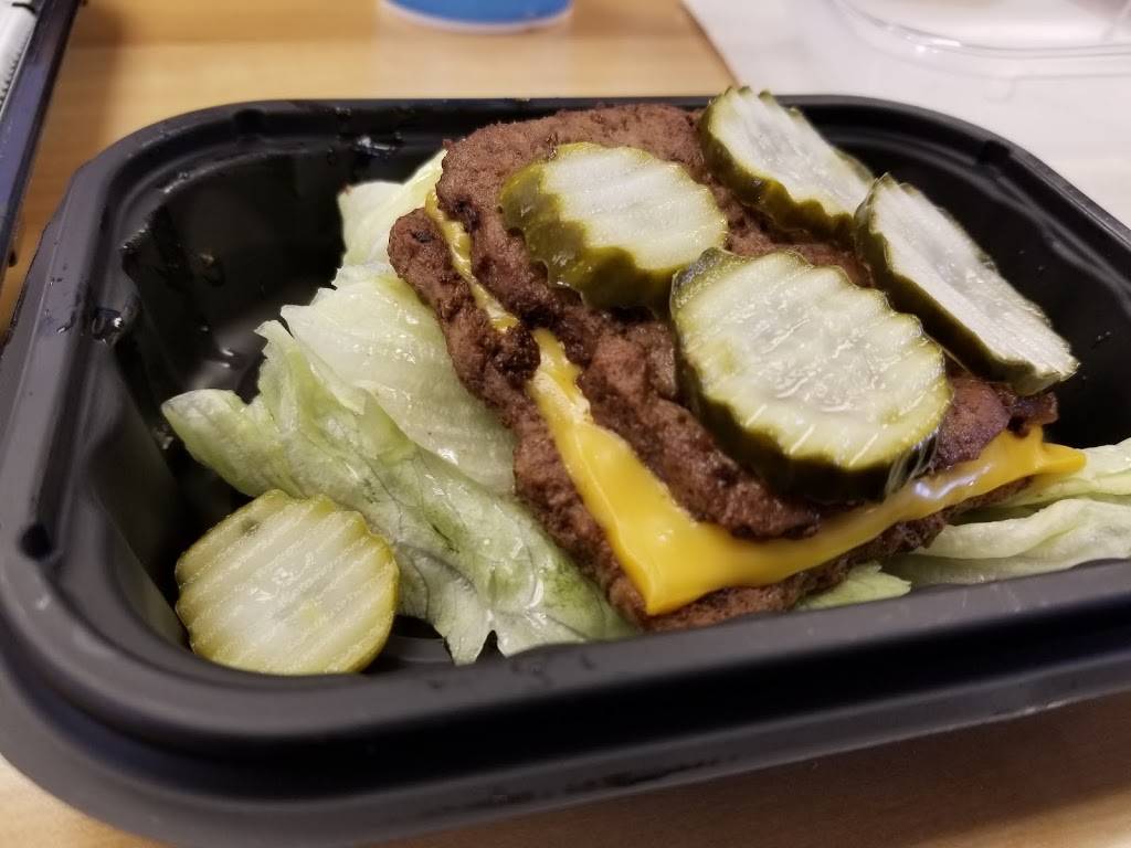 Wendys | restaurant | 601 S Centerville Rd, Sturgis, MI 49091, USA | 2696516657 OR +1 269-651-6657