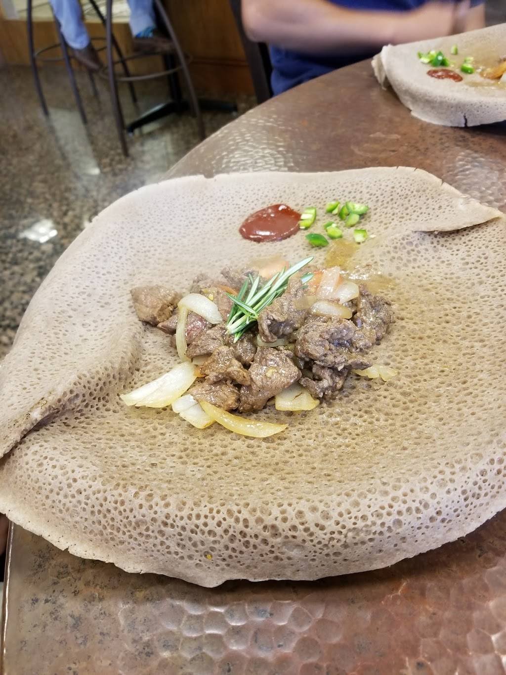 Veras Kitchen | restaurant | 9255 Center St, Manassas, VA 20110, USA | 7034797655 OR +1 703-479-7655