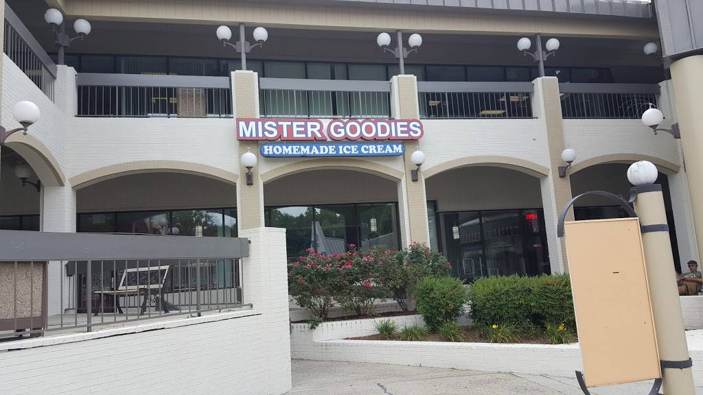 Mister Goodies Homemade Ice Cream | restaurant | 4119 Boonsboro Rd #50, Lynchburg, VA 24503, USA | 4348498339 OR +1 434-849-8339