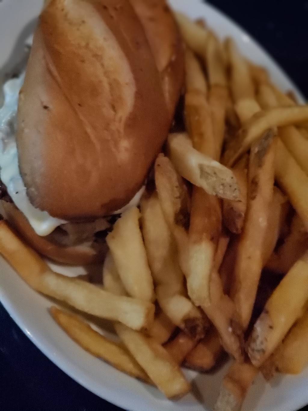 Fuse Sports Bar | restaurant | 2800 Opryland Dr, Nashville, TN 37214, USA | 6154586848 OR +1 615-458-6848