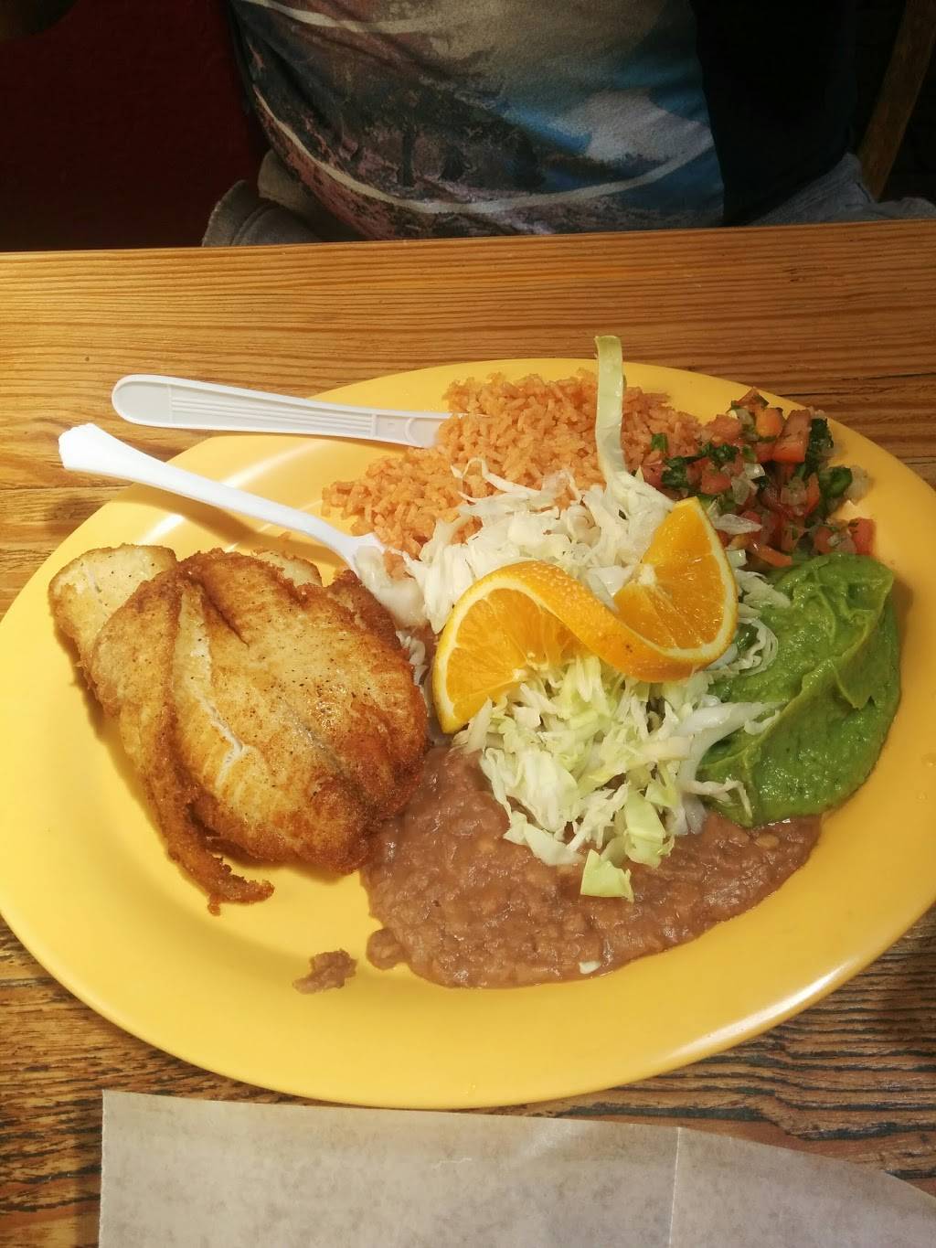 Papa Chanos | restaurant | 462 Alvarado St, Monterey, CA 93940, USA | 8317472007 OR +1 831-747-2007