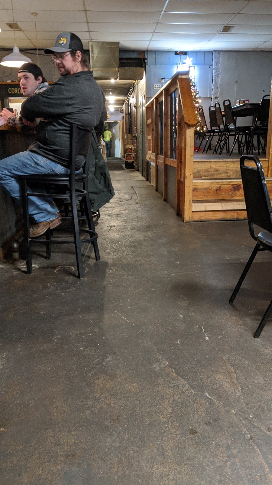 The Hideout Drexel Missouri | restaurant | 108 E Main St, Drexel, MO 64742, USA | 8166192000 OR +1 816-619-2000