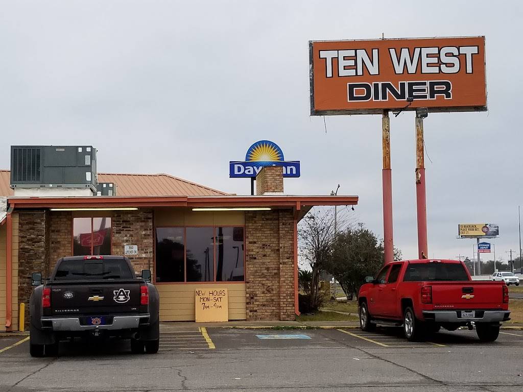 Ten West Diner | restaurant | 2650 Lutcher Dr, Orange, TX 77632, USA | 4098838333 OR +1 409-883-8333