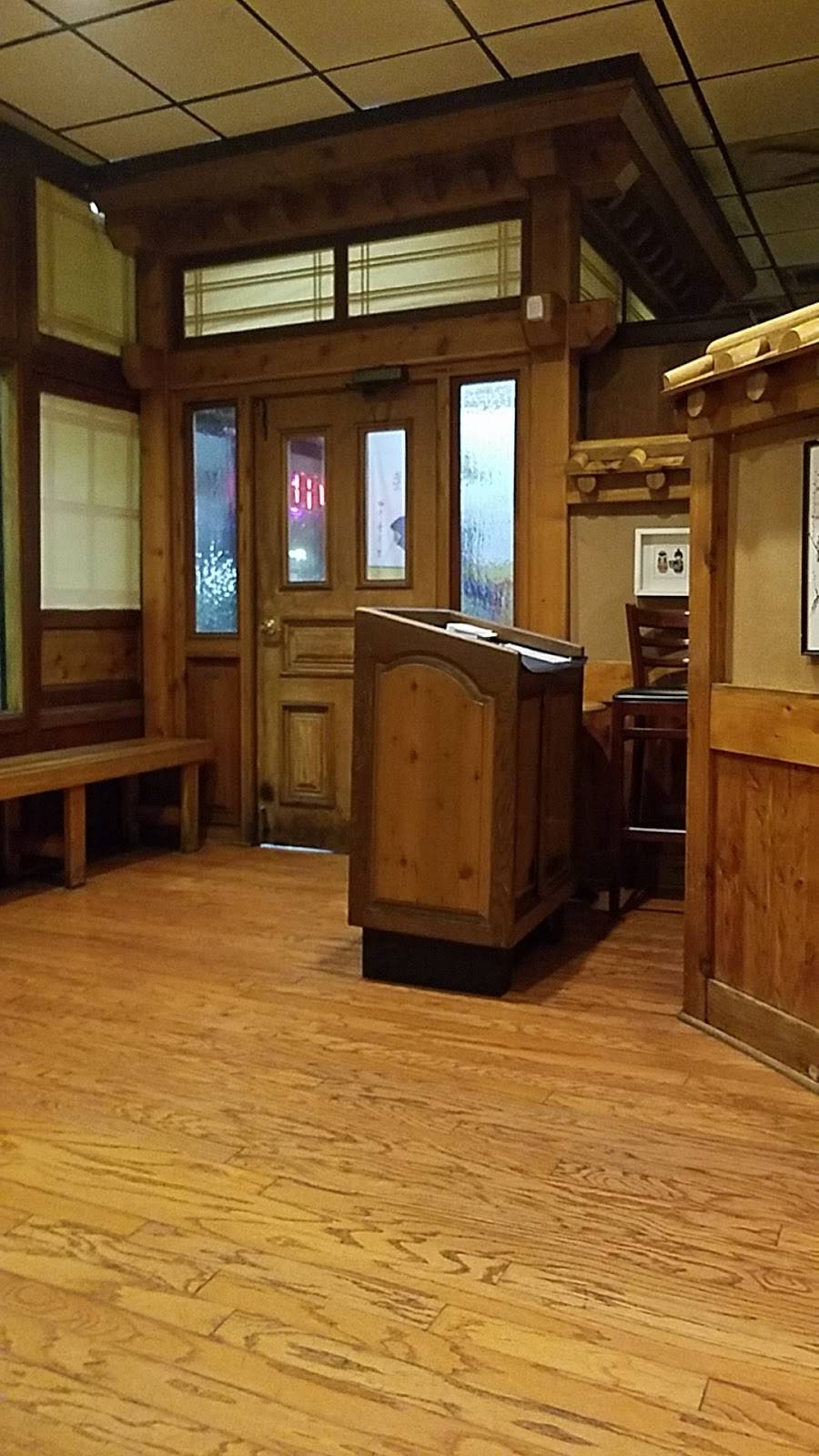 Osaka Japanese Steakhouse & Seafood | restaurant | 5860 Kingstowne Center #180, Alexandria, VA 22315, USA | 7033139000 OR +1 703-313-9000