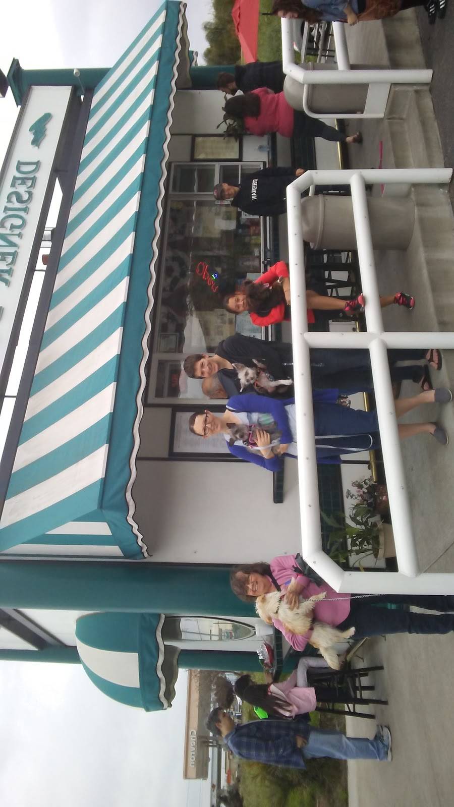 Designer Dogs Shoppe | restaurant | 6630 Brentwood Blvd, Brentwood, CA 94513, USA | 9255169906 OR +1 925-516-9906