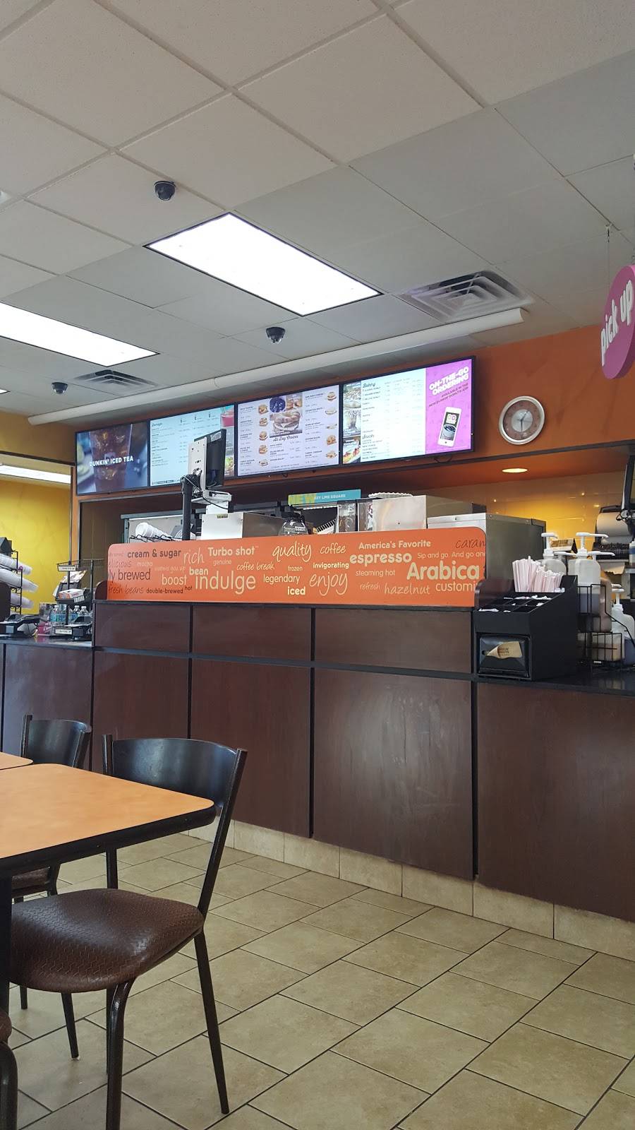 Dunkin | bakery | 1911 S Federal Hwy, Delray Beach, FL 33483, USA | 5612432628 OR +1 561-243-2628