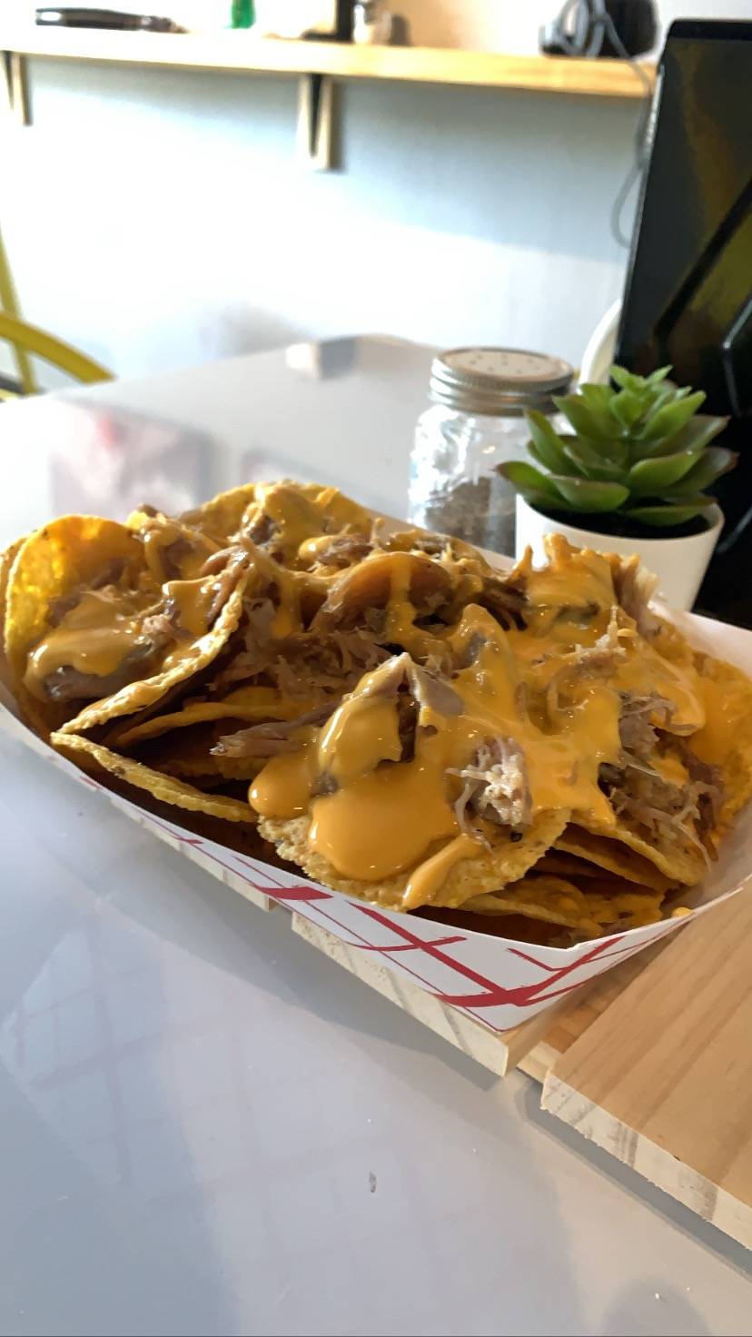 Latin Sisters Cafe | restaurant | 173 N Country Club Rd, Lake Mary, FL 32746, USA | 4077324517 OR +1 407-732-4517