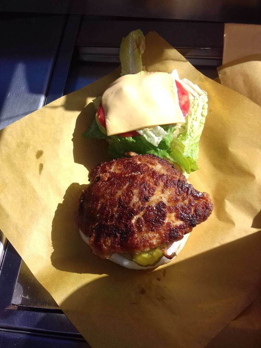 La China Burgers & Hot - Dogs | restaurant | Av. Transpeninsular 1A, Infonavitlomas del Porvenir, 22530 Tijuana, B.C., Mexico | 016643296227 OR +52 664 329 6227