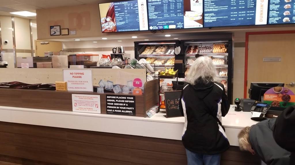 Dunkin | bakery | 175 Water St, Skowhegan, ME 04976, USA | 2074747167 OR +1 207-474-7167