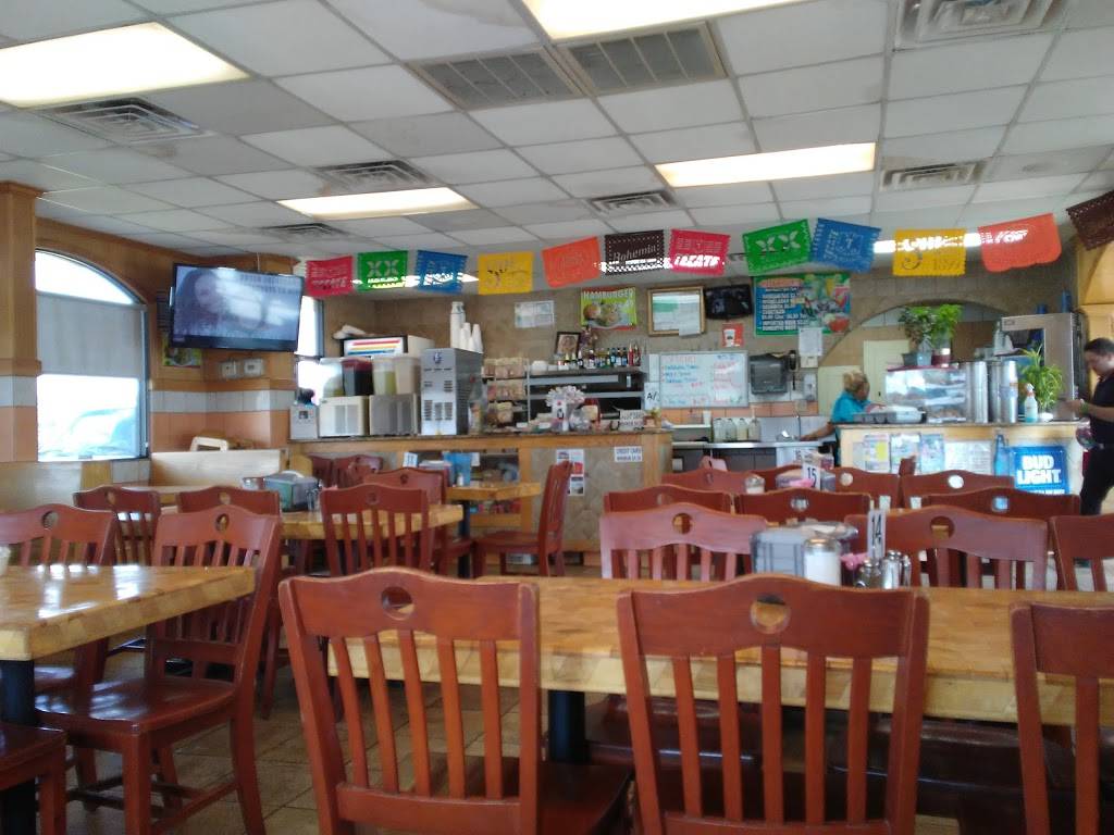 Taqueria La Tapatia | restaurant | 7891 Culebra Rd, San Antonio, TX 78251, USA | 2106805992 OR +1 210-680-5992