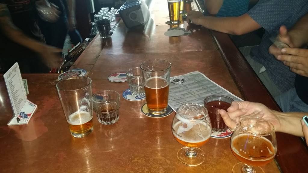 Argus Bar & Grill | restaurant | 123 E Main St, Madison, WI 53703, USA | 6082564141 OR +1 608-256-4141