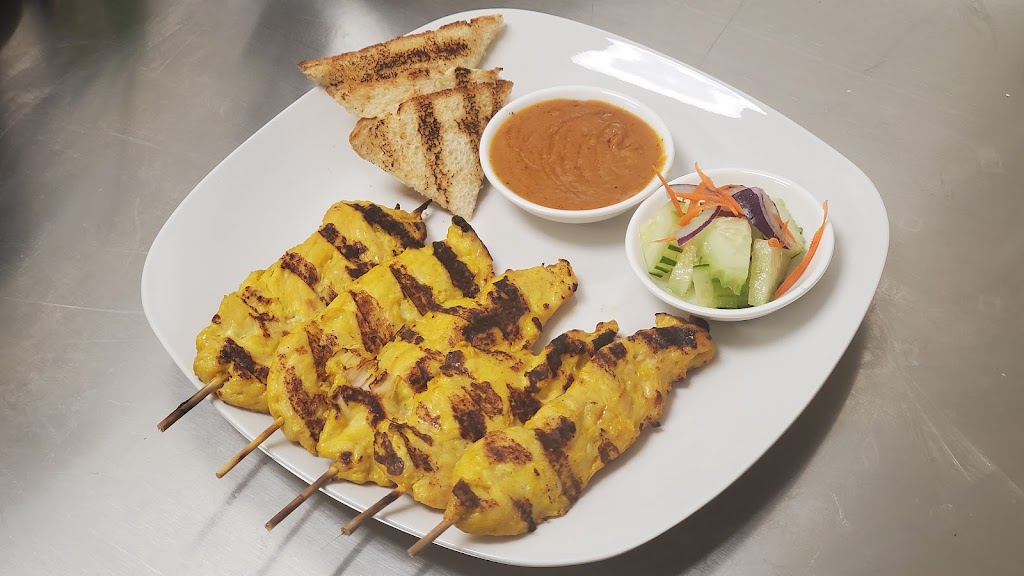 Peak Thai Lombard | restaurant | 845 E Roosevelt Rd, Lombard, IL 60148, USA | 6305193073 OR +1 630-519-3073