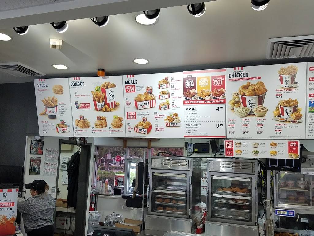 KFC | restaurant | 3535 SW 22nd St, Miami, FL 33145, USA | 3054469612 OR +1 305-446-9612