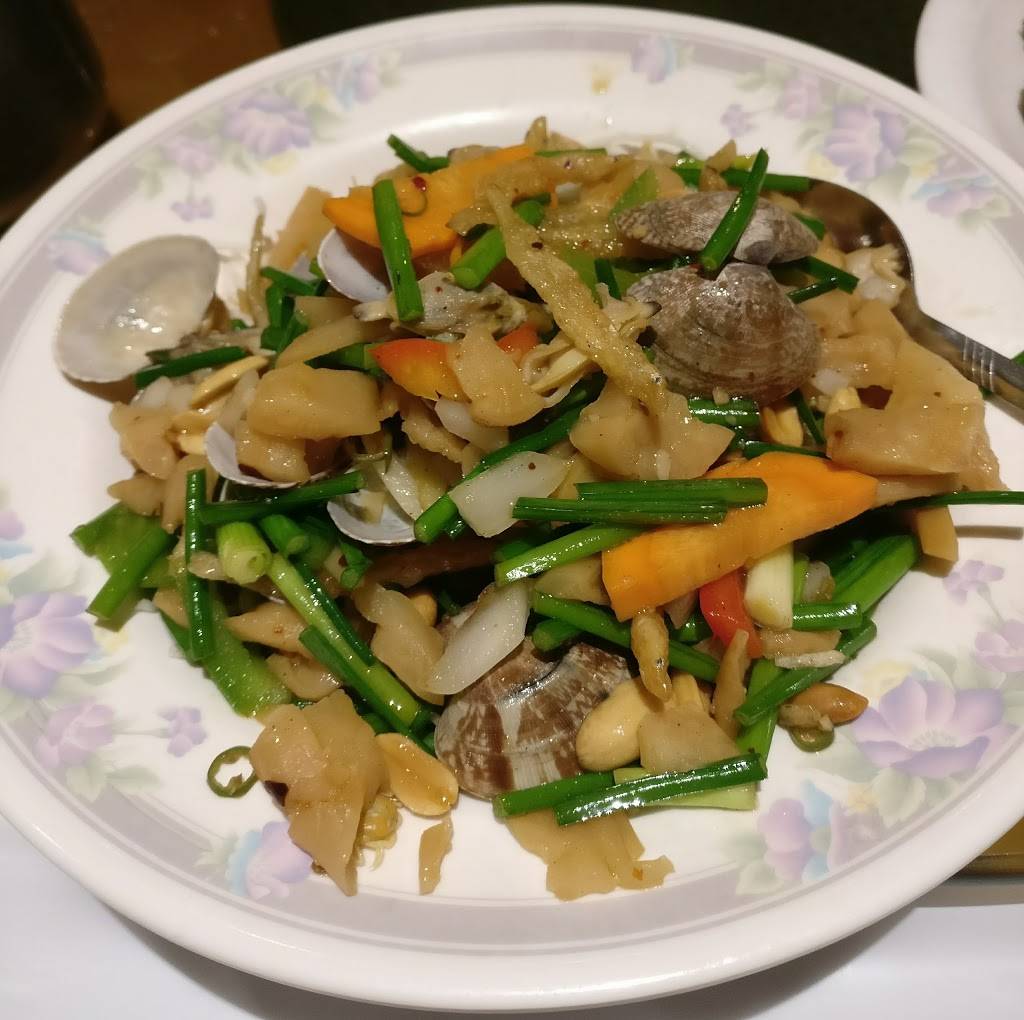 Ngs Cuisine | restaurant | 1499 Merivale Rd, Nepean, ON K2E 5P3, Canada | 6132288818 OR +1 613-228-8818