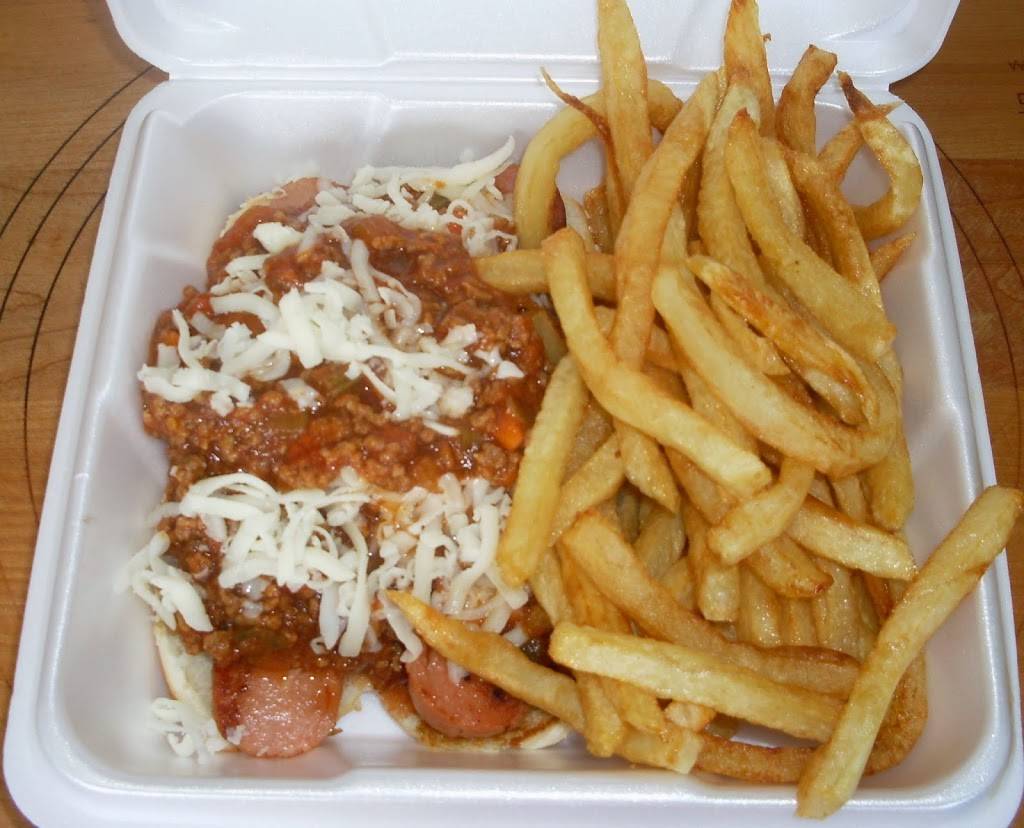 Casse-Croûte Chez Anne & Dan | restaurant | 240 Boulevard Déléage, Déléage, QC J9E 3E6, Canada | 8193060848 OR +1 819-306-0848