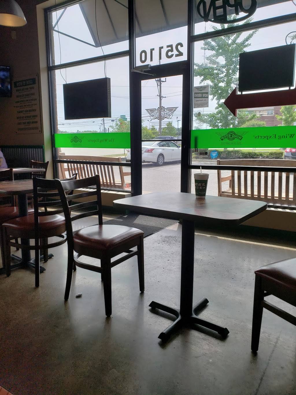 Wingstop | restaurant | 25110 Evergreen Rd, Southfield, MI 48075, USA | 2483509464 OR +1 248-350-9464