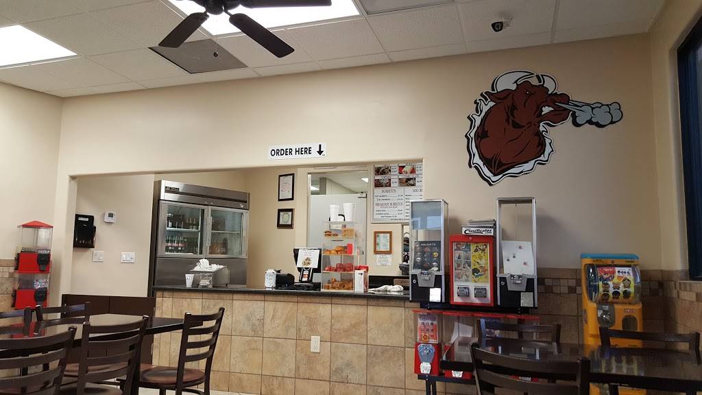 Tacos El Toro | restaurant | 2540 Wible Rd, Bakersfield, CA 93304, USA | 6613961967 OR +1 661-396-1967