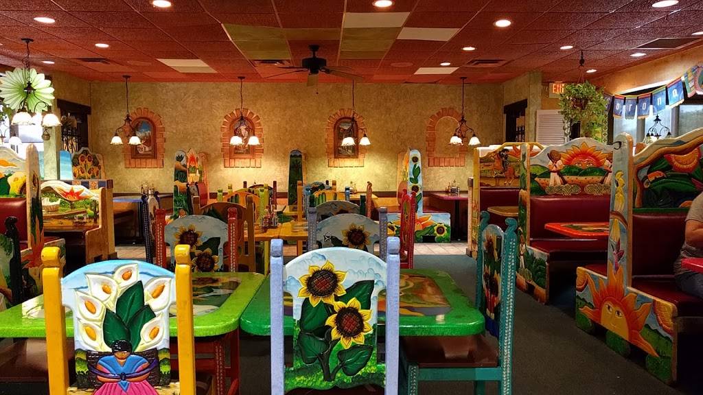 El Puente Mexican Restaurant | restaurant | 2911 N Ridge Rd E, Ashtabula, OH 44004, USA | 4409980713 OR +1 440-998-0713
