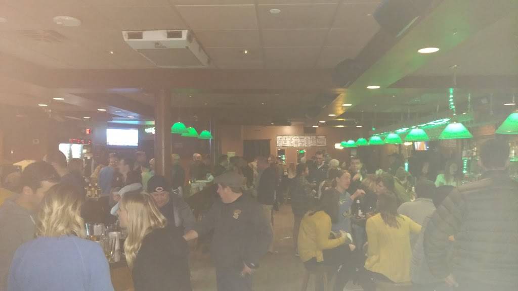 Murphys Irish Pub | restaurant | 1613 W Wells St, Milwaukee, WI 53233, USA | 4143440116 OR +1 414-344-0116