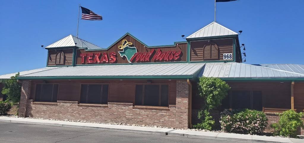 Texas Roadhouse | restaurant | 968 W E Irvington Rd, Tucson, AZ 85714, USA | 5208893864 OR +1 520-889-3864