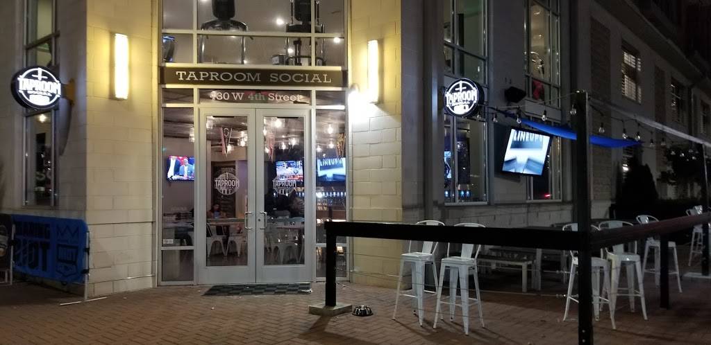 Taproom Social | restaurant | 430 W 4th St, Charlotte, NC 28202, USA | 9802372680 OR +1 980-237-2680