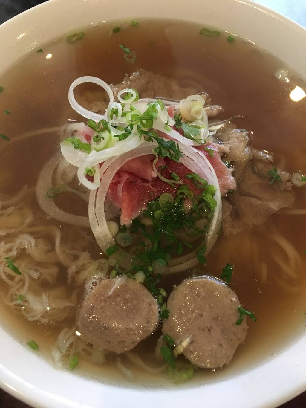 Pho Saigon | restaurant | 16925 Yonge St, Newmarket, ON L3Y 5Y1, Canada | 9058303488 OR +1 905-830-3488