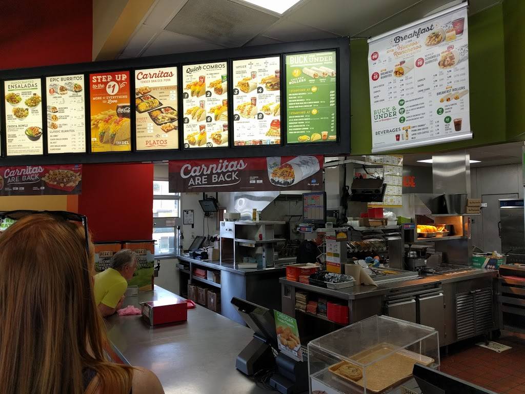 Del Taco | meal takeaway | 1933 E 223rd St, Long Beach, CA 90810, USA | 3108477191 OR +1 310-847-7191