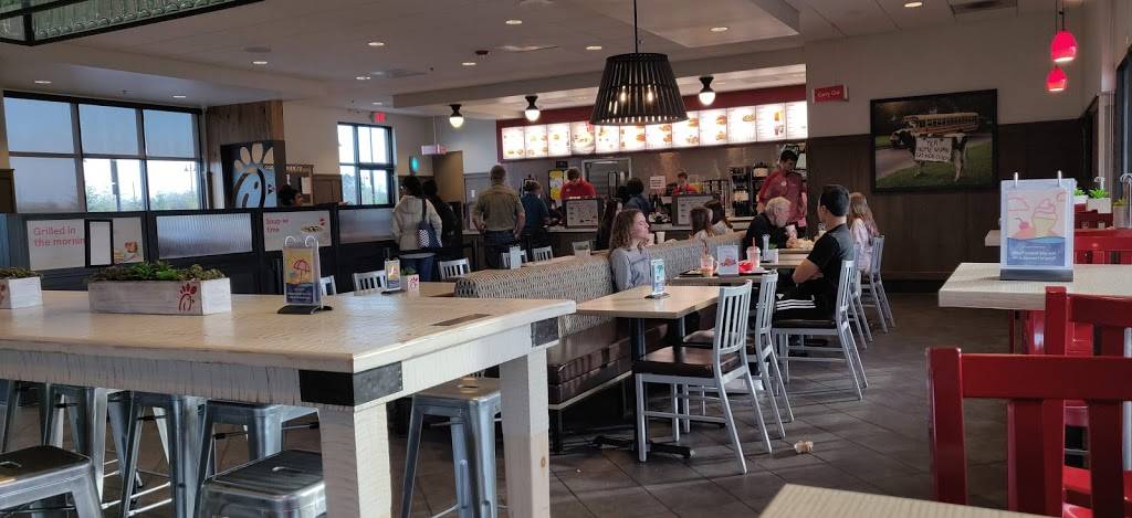 Chick-fil-A Sienna Crossing | restaurant | 9130 Hwy 6, Missouri City, TX 77459, USA | 8326328800 OR +1 832-632-8800