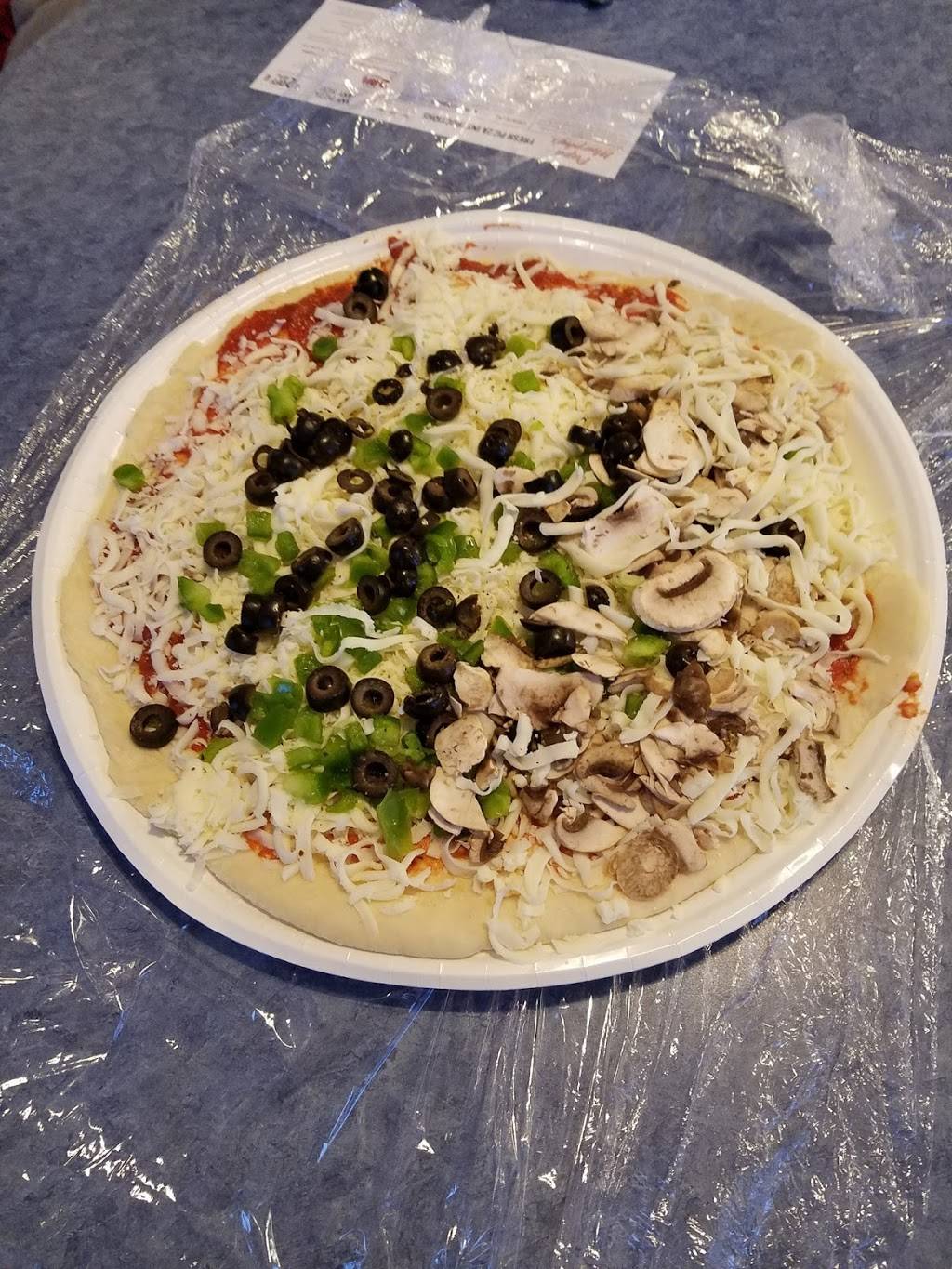 Papa Murphys Take N Bake Pizza | meal takeaway | 291 N Hubbards Ln, Louisville, KY 40207, USA | 5028956363 OR +1 502-895-6363