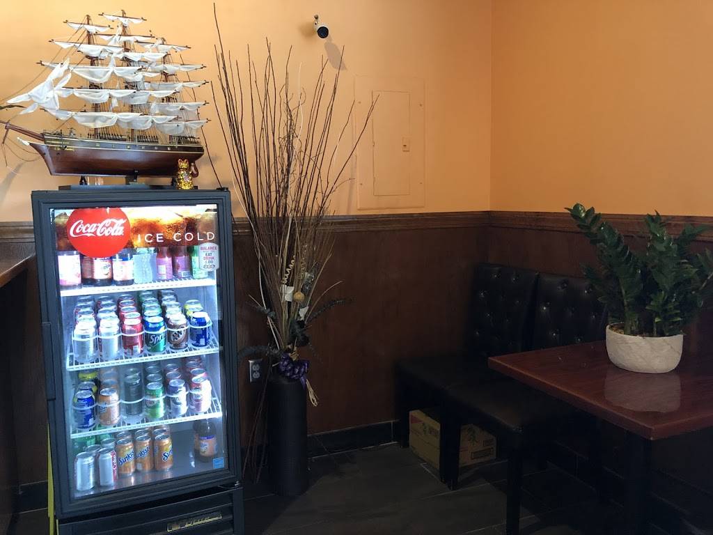 Tang Asia Bistro | restaurant | 11 E High St, East Hampton, CT 06424, USA | 8604673948 OR +1 860-467-3948