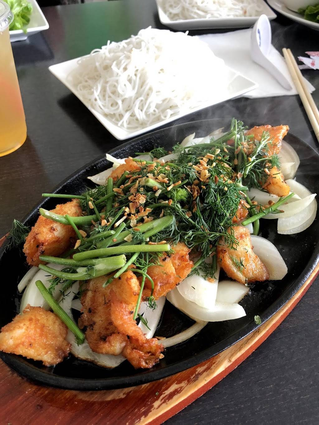 Coq Au Vin Restaurant | restaurant | 16033 Brookhurst St, Fountain Valley, CA 92708, USA | 7148844543 OR +1 714-884-4543