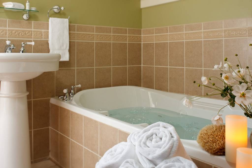 Greenlake Guest House | restaurant | 7630 East Green Lake Dr N, Seattle, WA 98103, USA | 2067298700 OR +1 206-729-8700