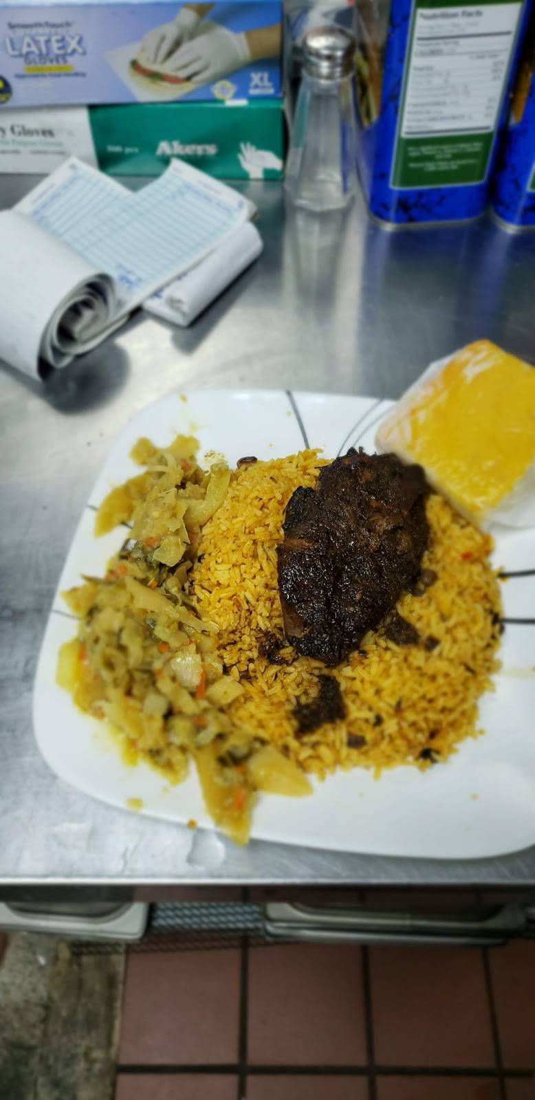 WEBs Kitchen at Nightlife Bar & Grill | restaurant | 565 CT-12, Groton, CT 06340, USA | 8608670512 OR +1 860-867-0512