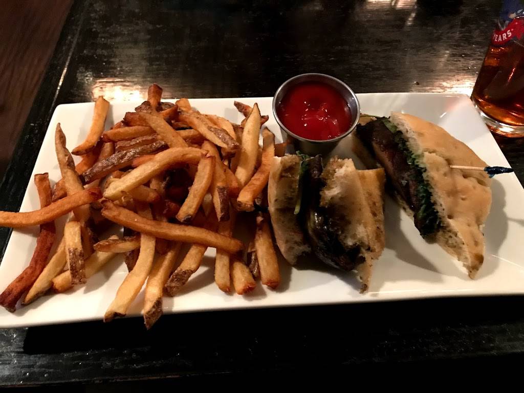 Taphouse Grille - WAYNE | restaurant | 344 French Hill Rd, Wayne, NJ 07470, USA | 9738324141 OR +1 973-832-4141