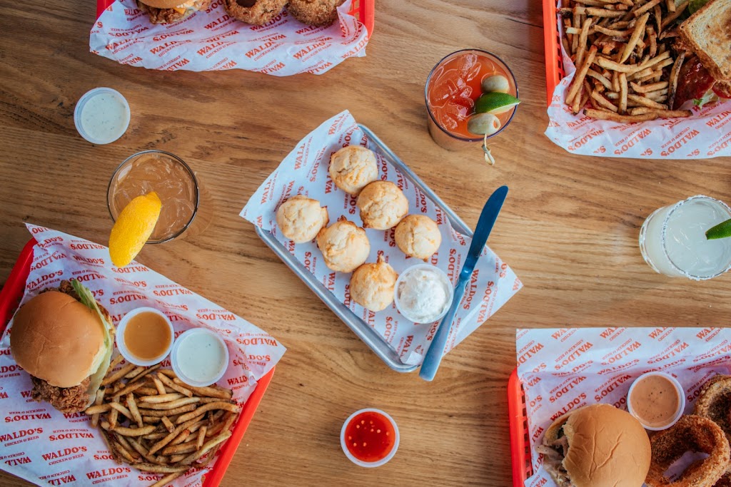 Waldos Chicken & Beer | restaurant | 6400 Charlotte Pike, Nashville, TN 37209, USA | 6153142829 OR +1 615-314-2829