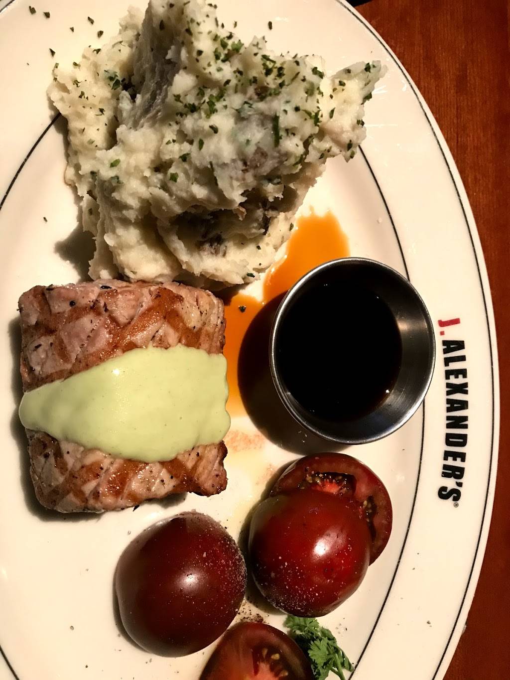 J. Alexanders Restaurant | restaurant | 4625 PGA Boulevard, Palm Beach Gardens, FL 33418, USA | 5616942711 OR +1 561-694-2711