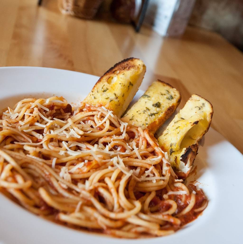 Noble Romans Craft Pizza & Pub | restaurant | 11715 Allisonville Rd, Fishers, IN 46038, USA | 3175783377 OR +1 317-578-3377