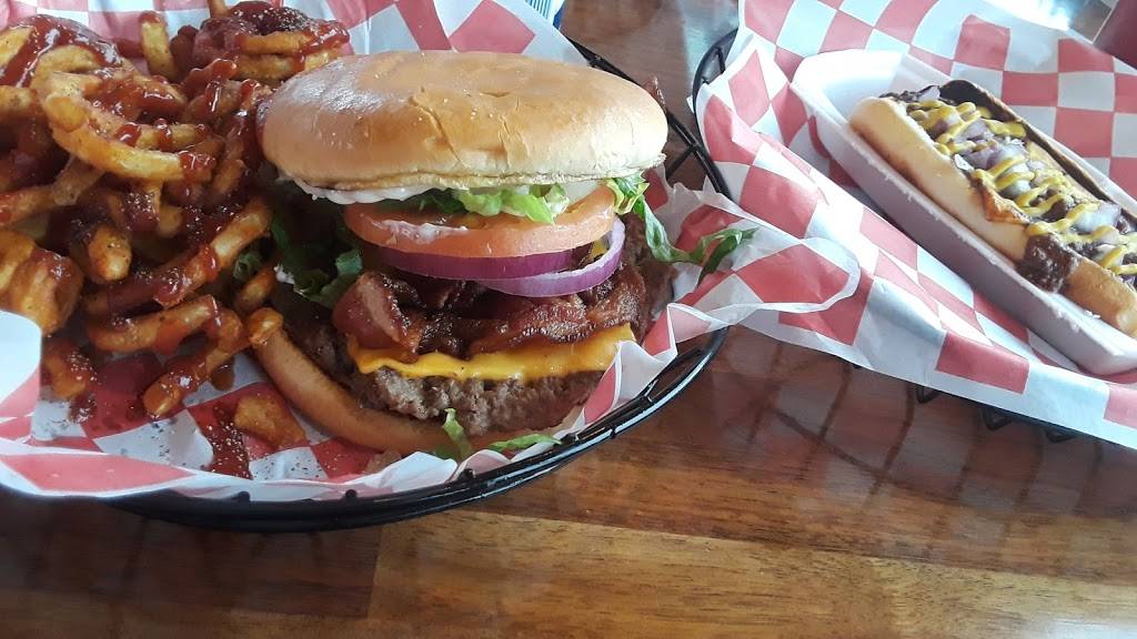 Burger Street | restaurant | 1510 US-377, Roanoke, TX 76262, USA | 8175417244 OR +1 817-541-7244