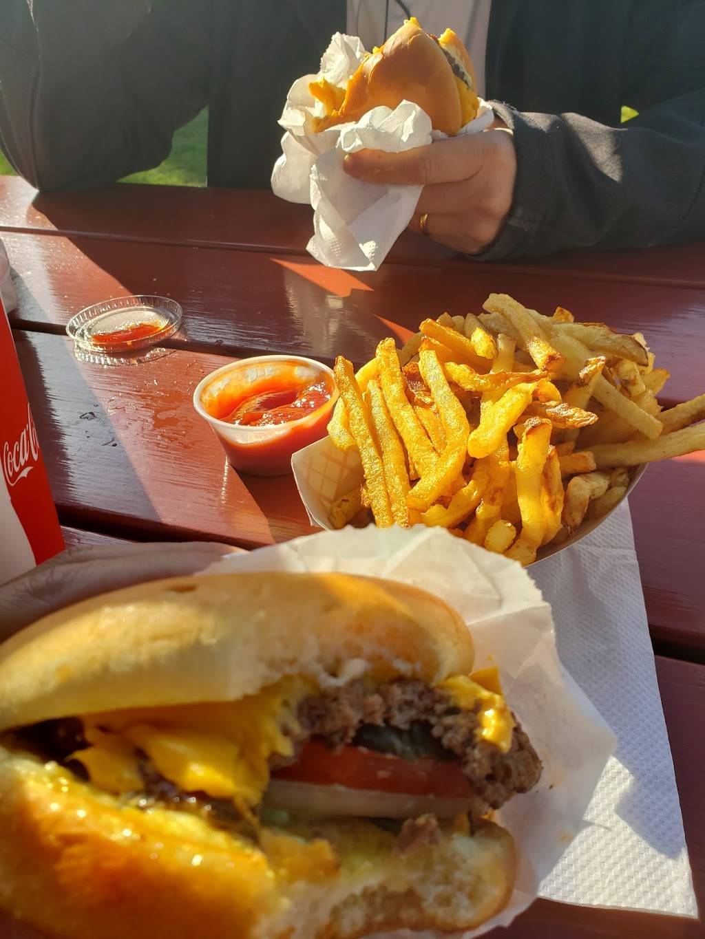 PICK-QUICK Drive In | restaurant | 4306 Pacific Hwy E, Fife, WA 98424, USA | 2539225599 OR +1 253-922-5599