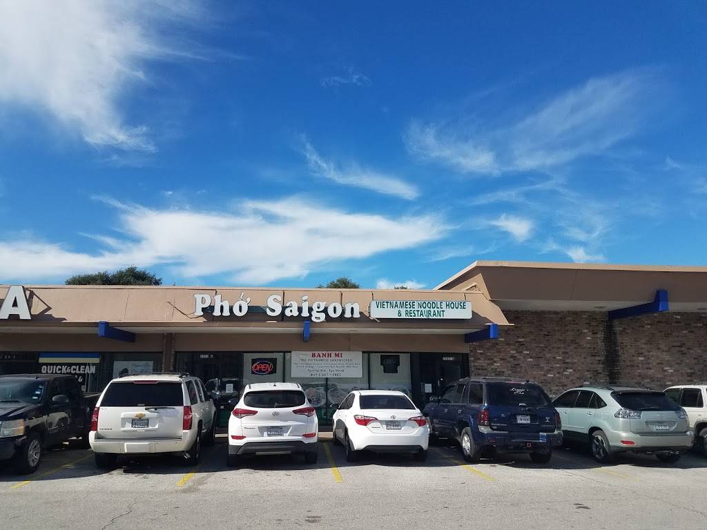 Pho Saigon | restaurant | 2553 Gessner Rd, Houston, TX 77080, USA | 7133299242 OR +1 713-329-9242
