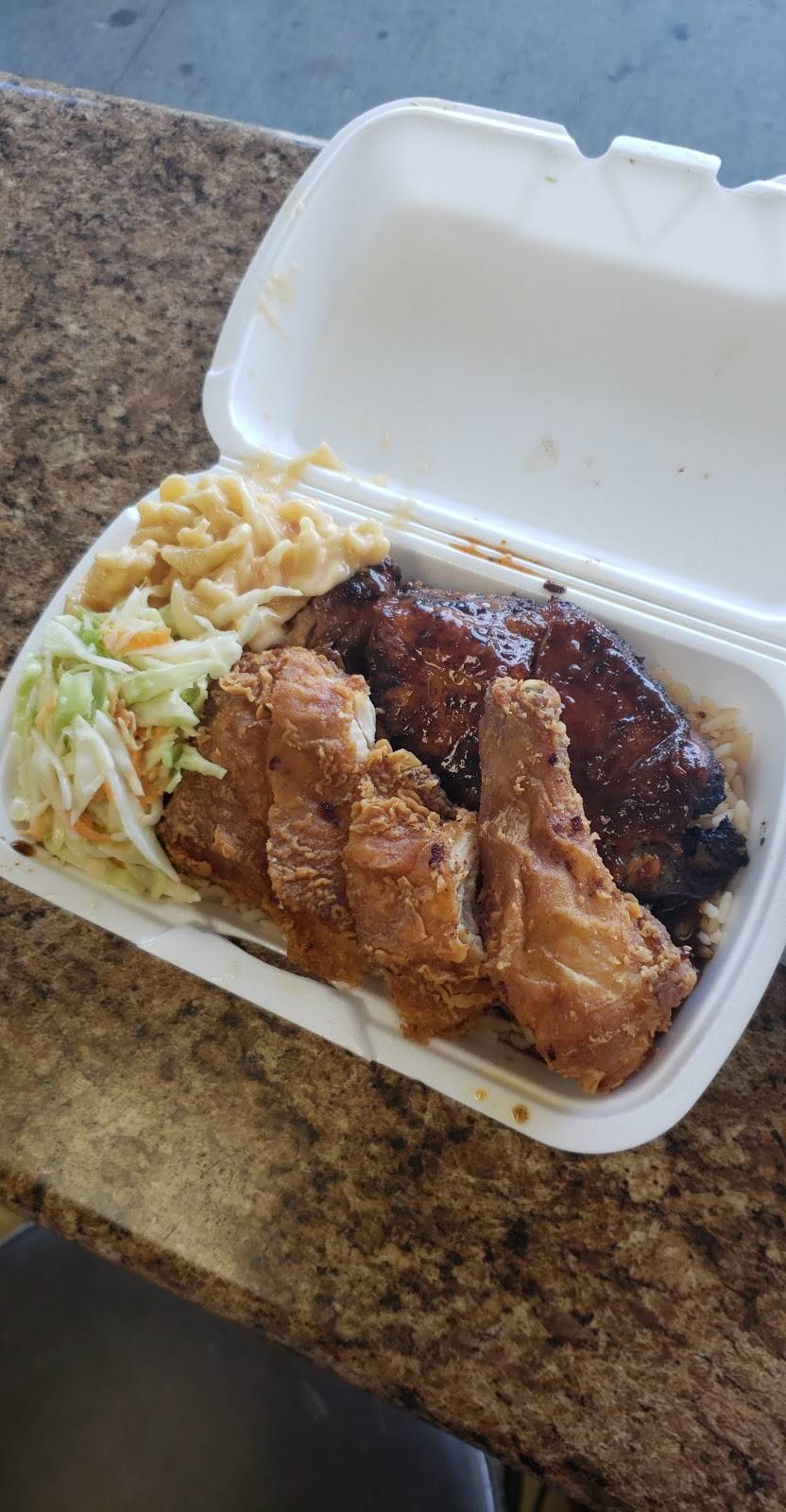 Bakers Jerk House | restaurant | 50 Sunnyvale Gate, Brampton, ON L6S 6J3, Canada | 9054586449 OR +1 905-458-6449