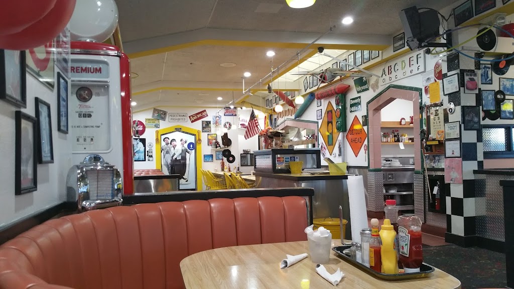 Scramblz Diner | restaurant | 775 E Dunne Ave, Morgan Hill, CA 95037, USA | 4087790779 OR +1 408-779-0779