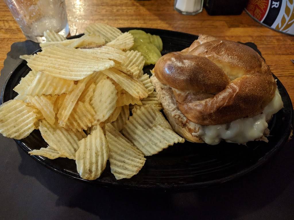 Bandits Roadhouse | restaurant | 1922 W Front St, Berwick, PA 18603, USA | 5707522313 OR +1 570-752-2313