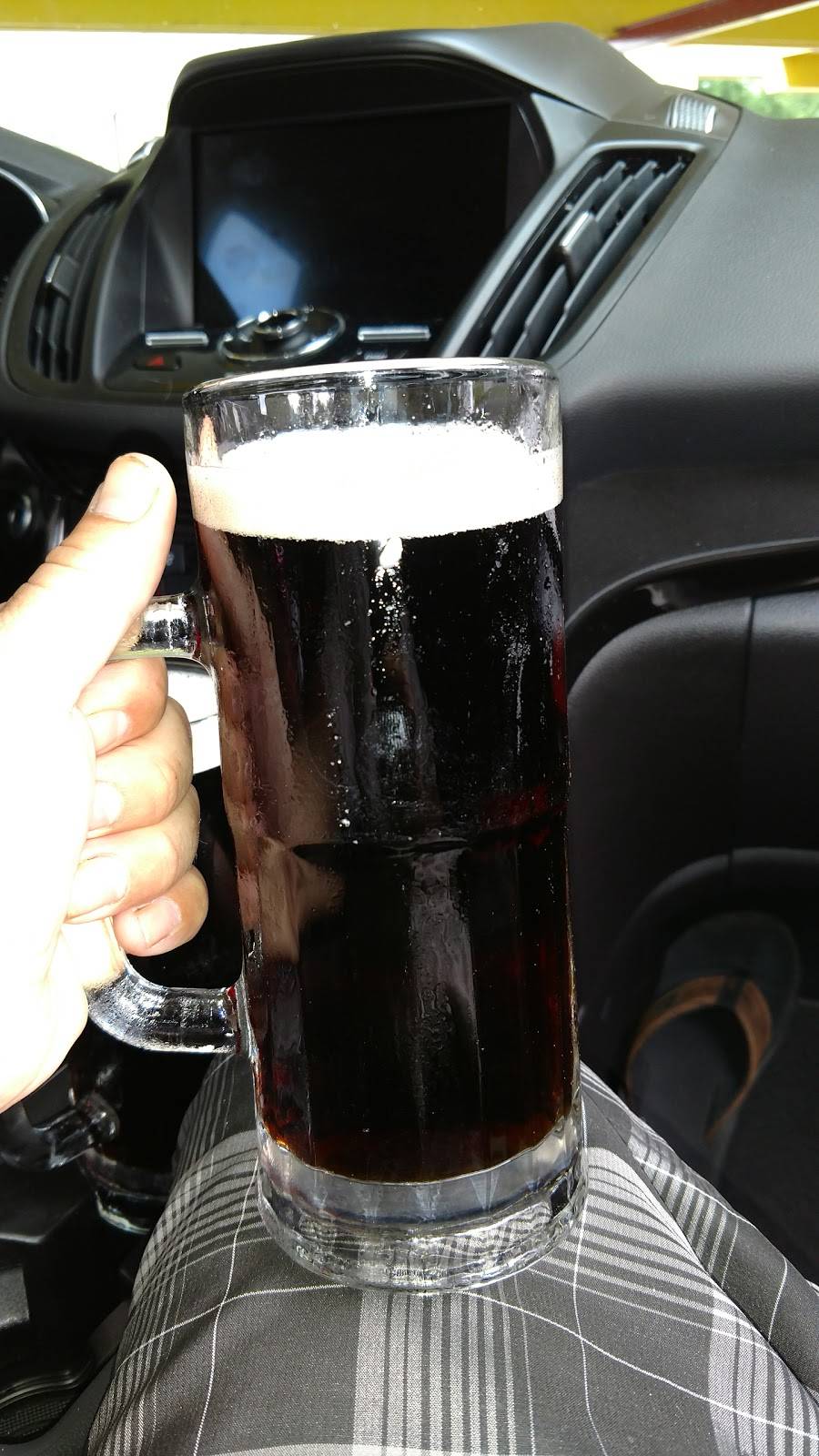 Dog N Suds Drive In | restaurant | 4221 Grand Haven Rd, Norton Shores, MI 49441, USA | 2317984976 OR +1 231-798-4976