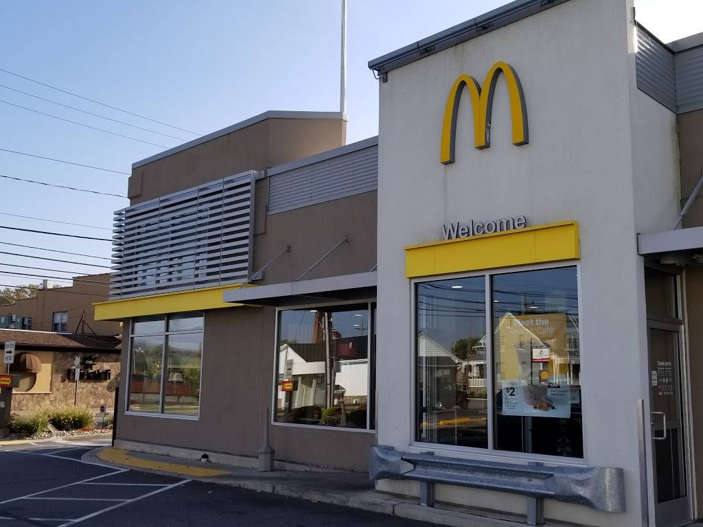 McDonalds | cafe | 411 S Main St, Old Forge, PA 18518, USA | 5704579900 OR +1 570-457-9900